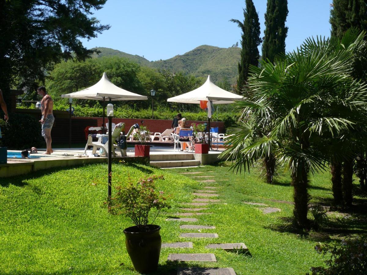 Hotel Blumig Villa General Belgrano Extérieur photo